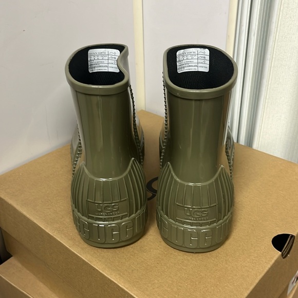 UGG DRIZLITA - Picture 3 of 5